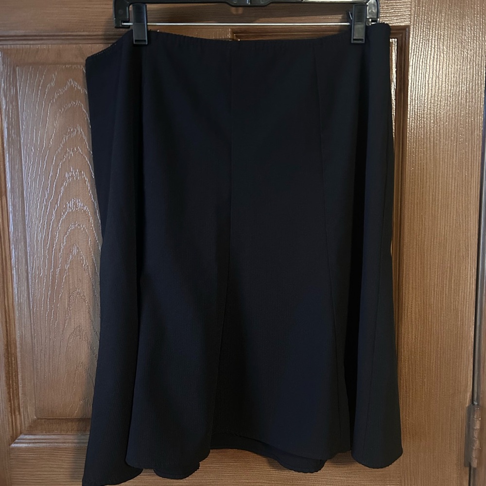 Elegant Black Skirt